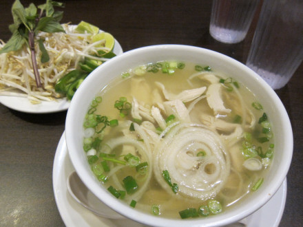 Noodle soup with chicken