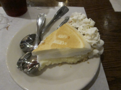 Lemon meringue pie