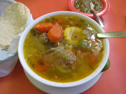 Caldo de Res