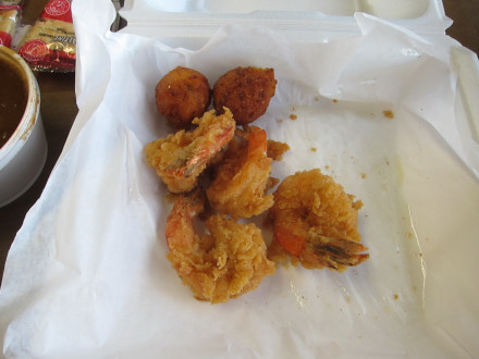 This is their smallest order of fried shrimp