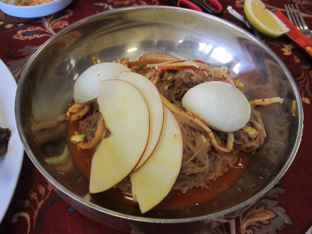 Spicy cold noodles come with the BBQ ribs